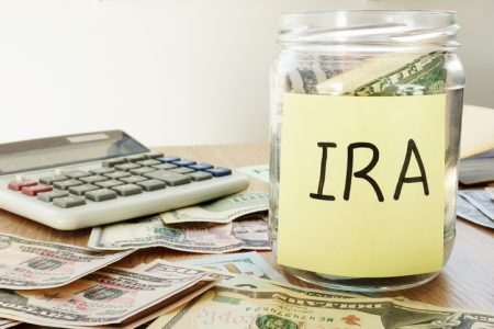 Traditional IRA vs. Rollover IRA: Key Differences and Examples